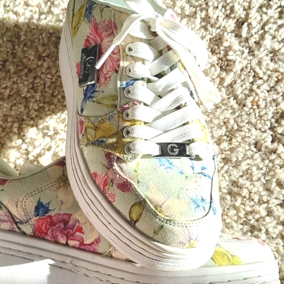 GBG - Picture 7 of 8